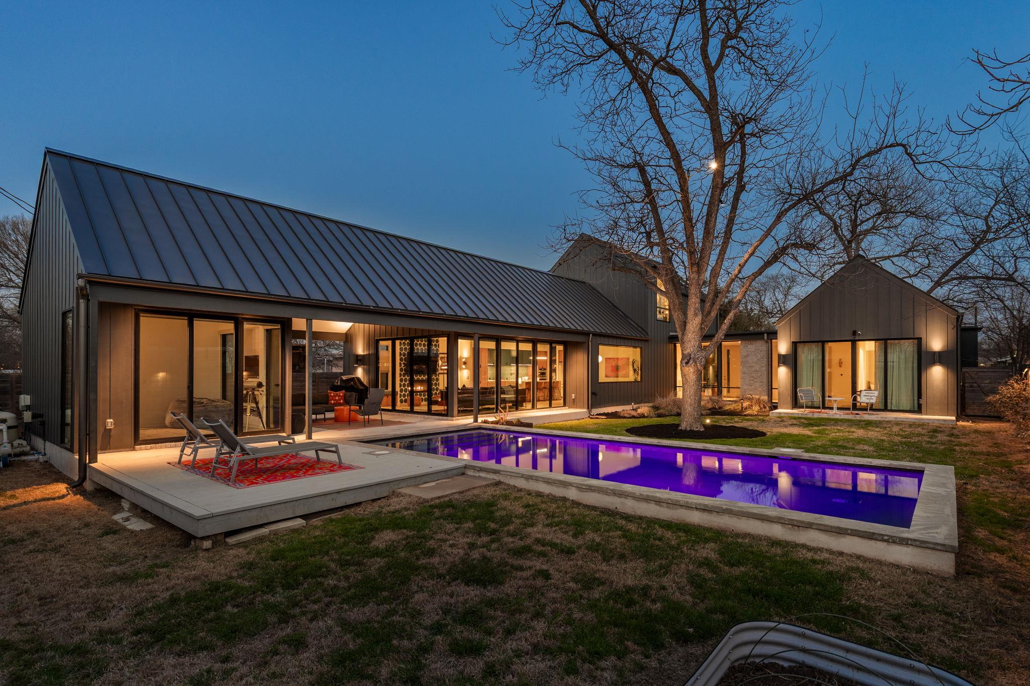 7502 Saint Louis Street Austin TX 78757