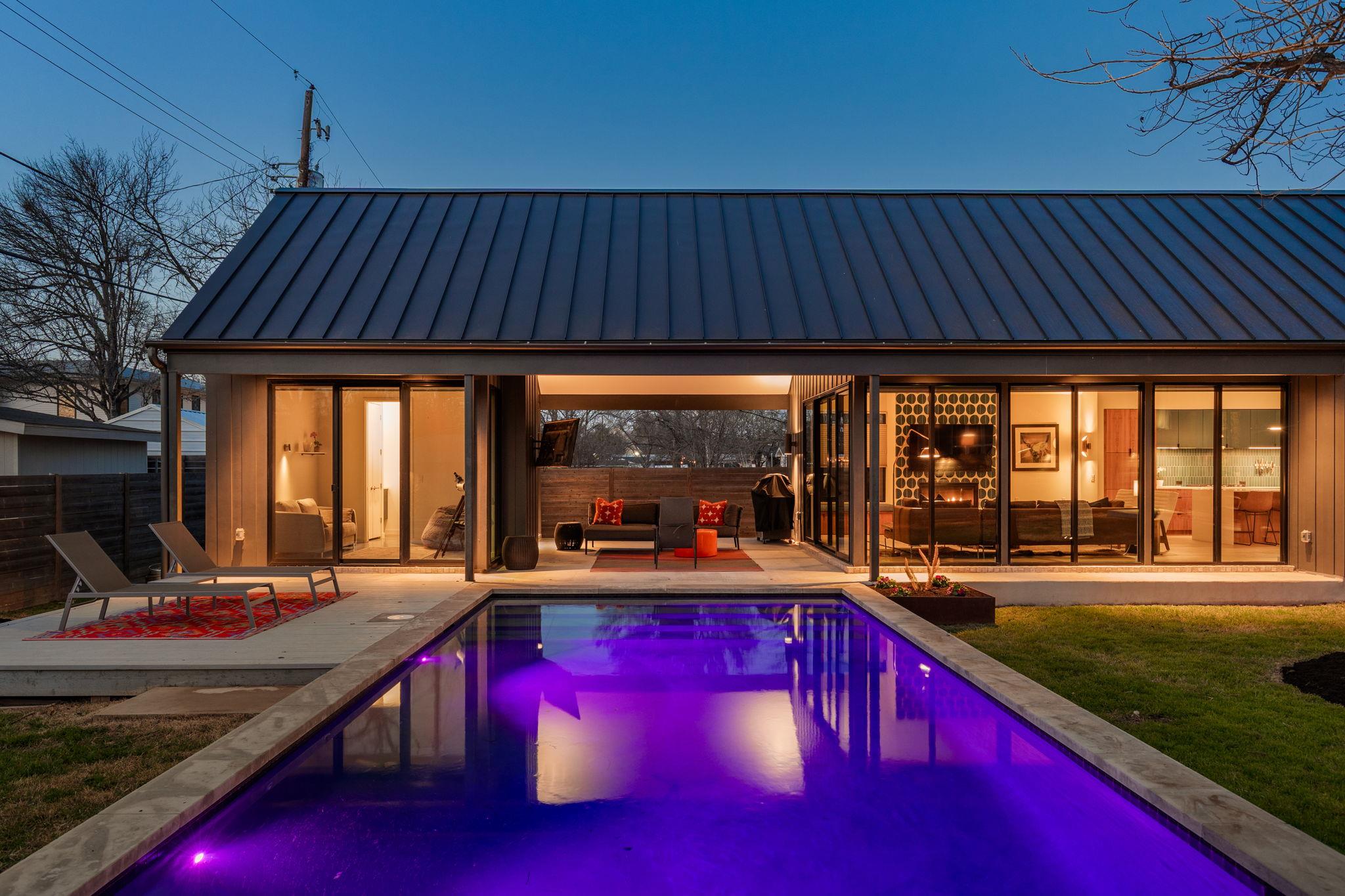 7502 Saint Louis Street Austin TX 78757