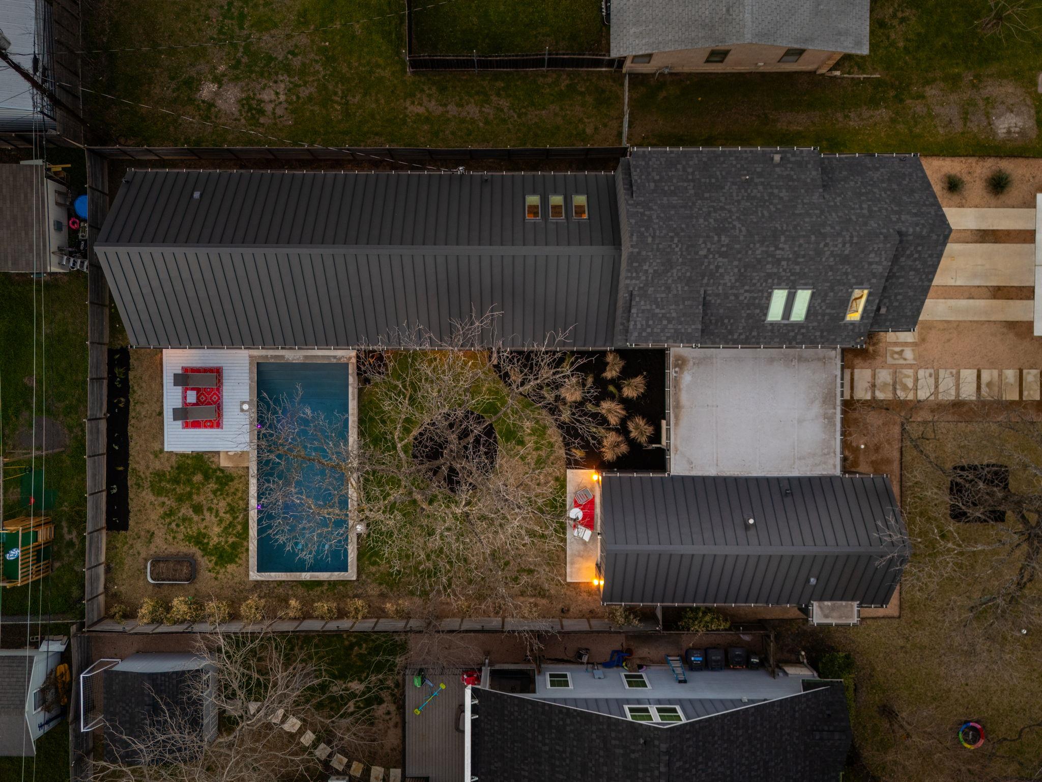 7502 Saint Louis Street Austin TX 78757