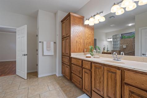 1005 Fort Davis Street Georgetown TX 78633