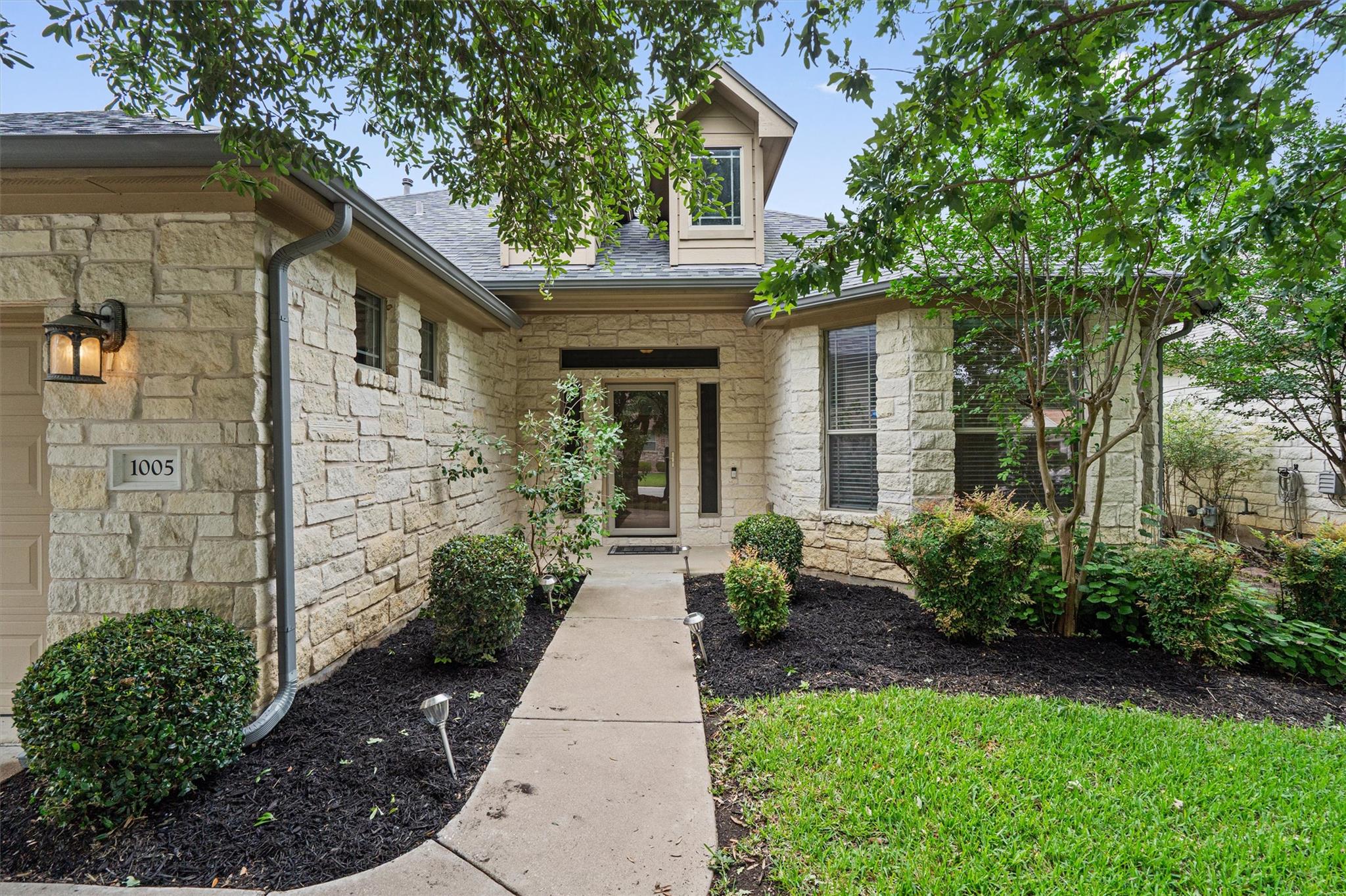 1005 Fort Davis Street Georgetown TX 78633
