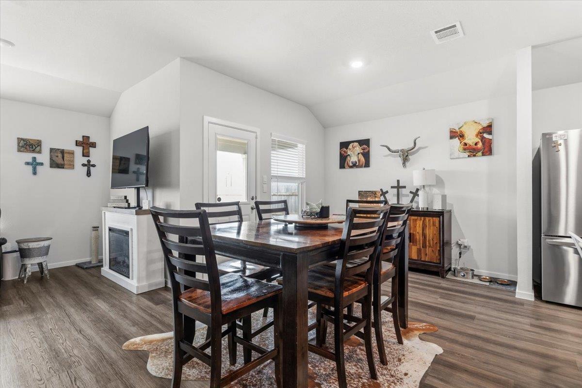402 Perry Place Rockdale TX 76567