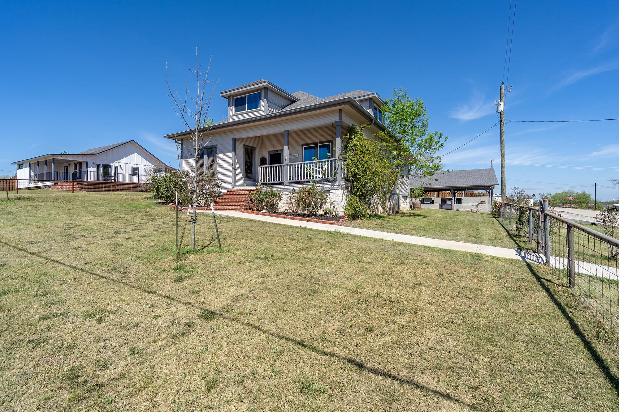 300-A Herrin Street Coupland TX 78615