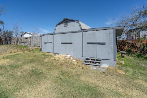300-A Herrin Street Coupland TX 78615