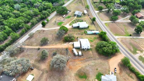 127 Klbj Road Smithville TX 78957