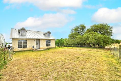 127 Klbj Road Smithville TX 78957