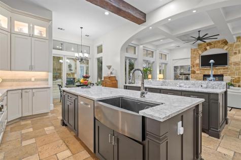 108 Golden Bear Cove Austin TX 78738