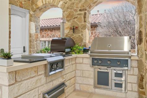 108 Golden Bear Cove Austin TX 78738