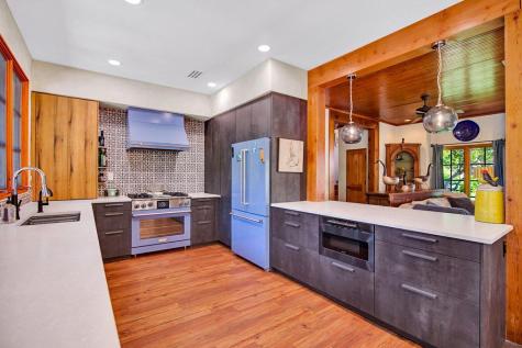 541 Martindale Falls Road Martindale TX 78655