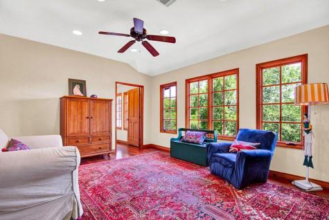 541 Martindale Falls Road Martindale TX 78655