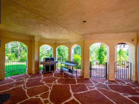 541 Martindale Falls Road Martindale TX 78655
