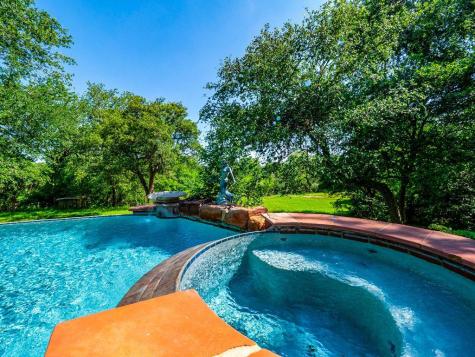 541 Martindale Falls Road Martindale TX 78655