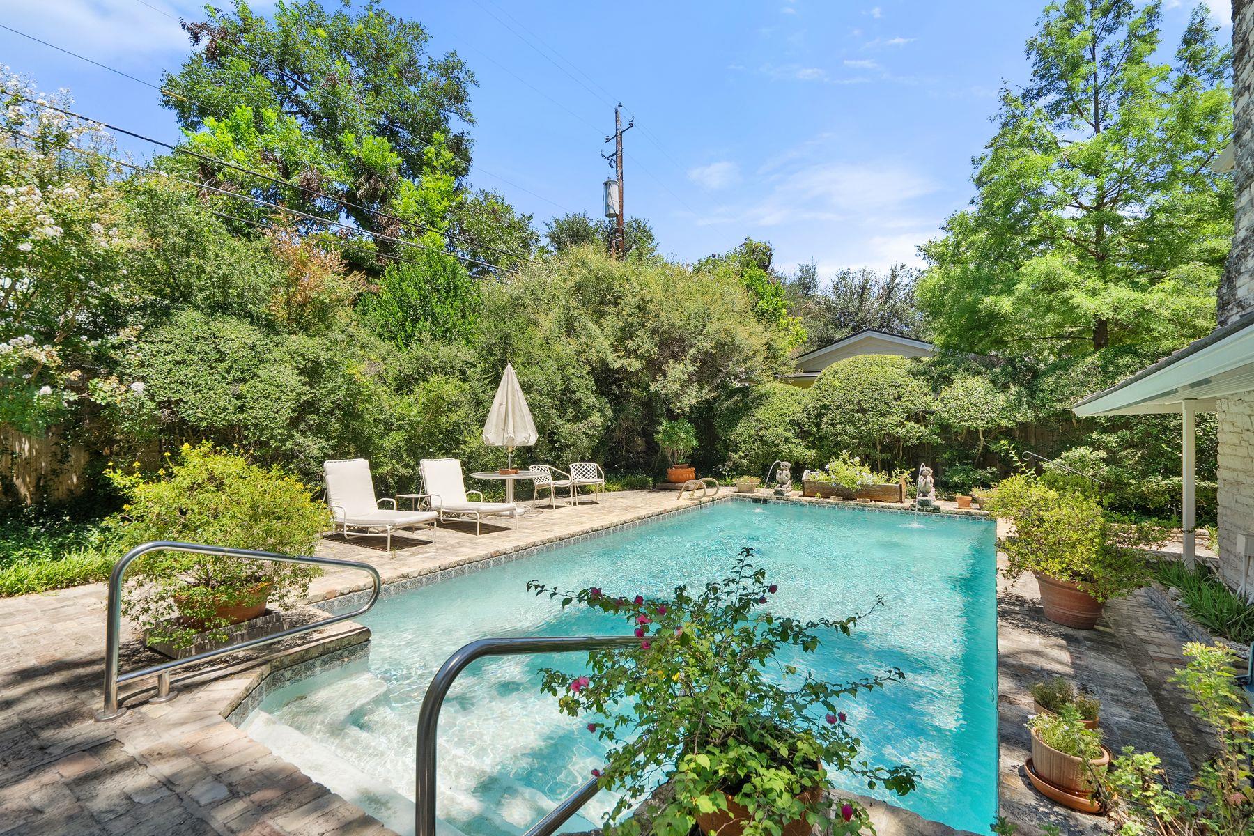 1510 Gaston Avenue Austin TX 78703
