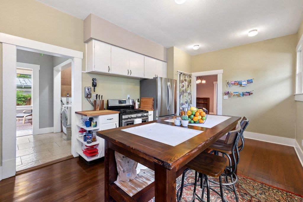 1518 Lexington Street Taylor TX 76574