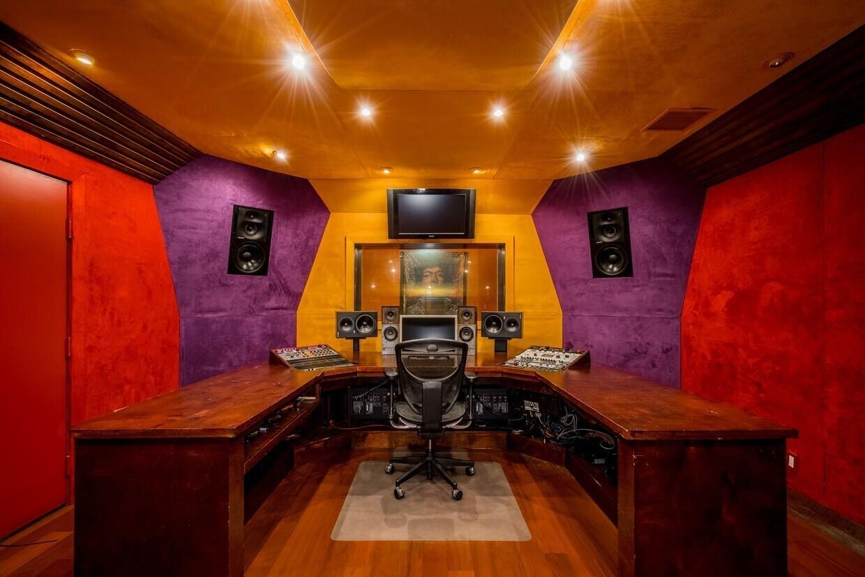 1159 Navasota Street Austin TX 78702