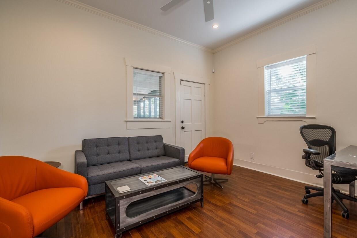 1159 Navasota Street Austin TX 78702
