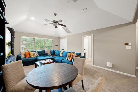 12109 Montclair Bend Austin TX 78732