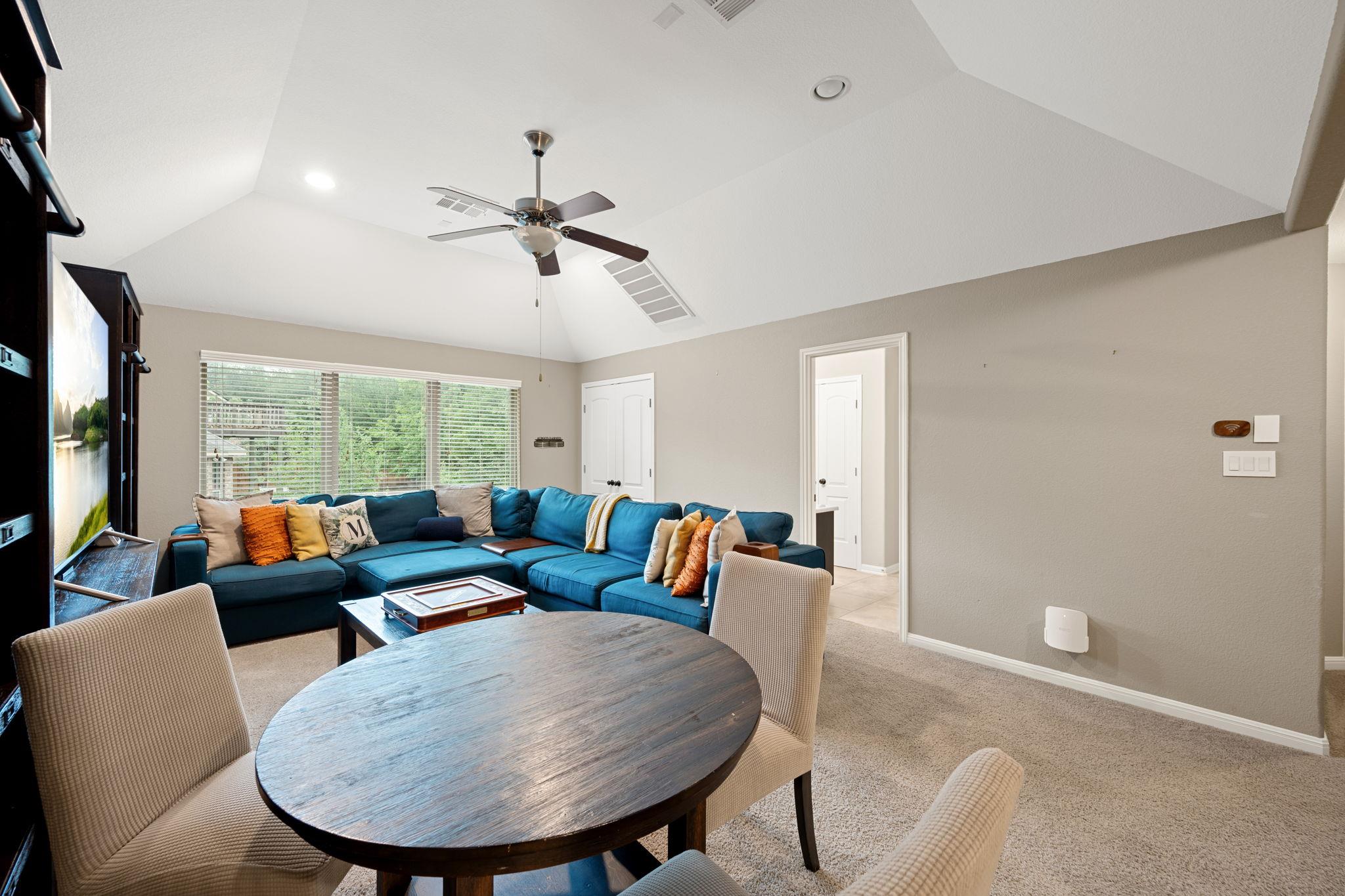 12109 Montclair Bend Austin TX 78732