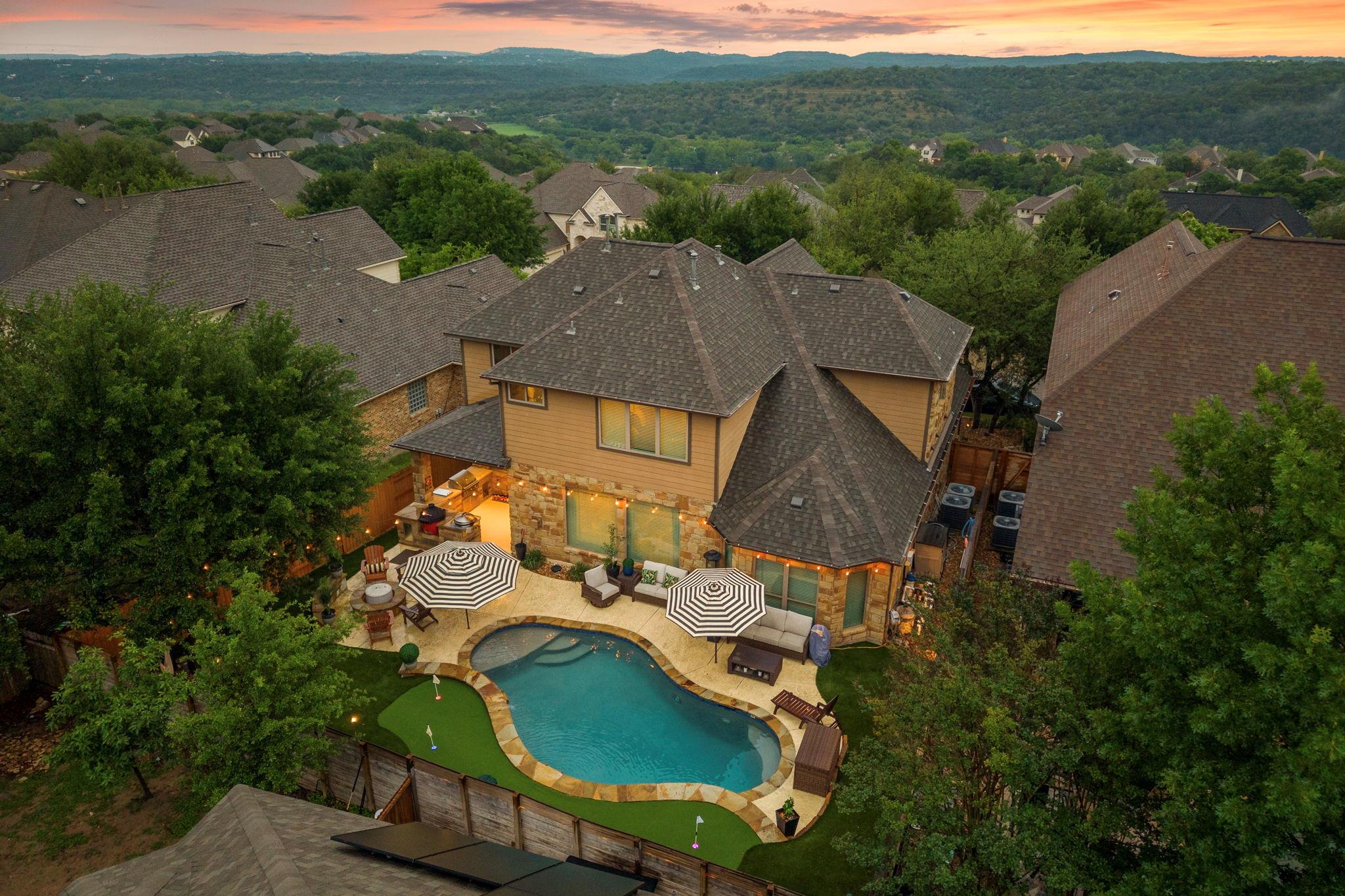 12109 Montclair Bend Austin TX 78732