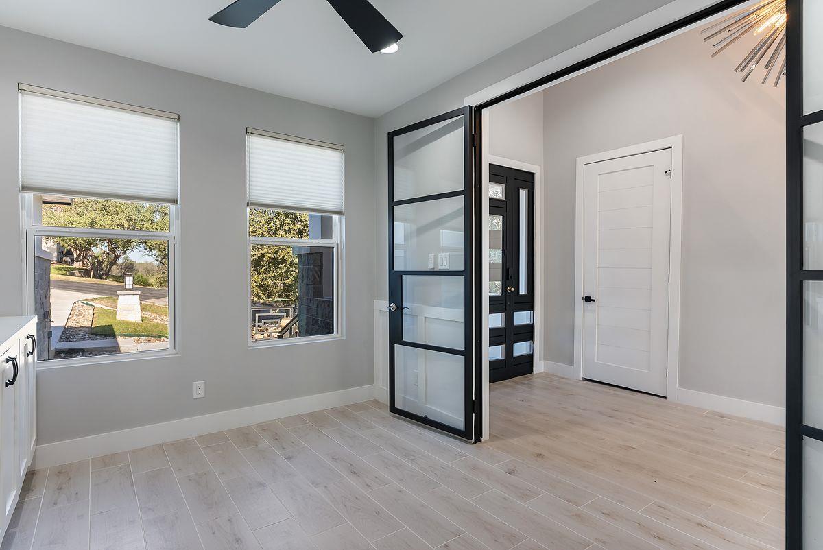 105 Golden Eagle Horseshoe Bay TX 78657