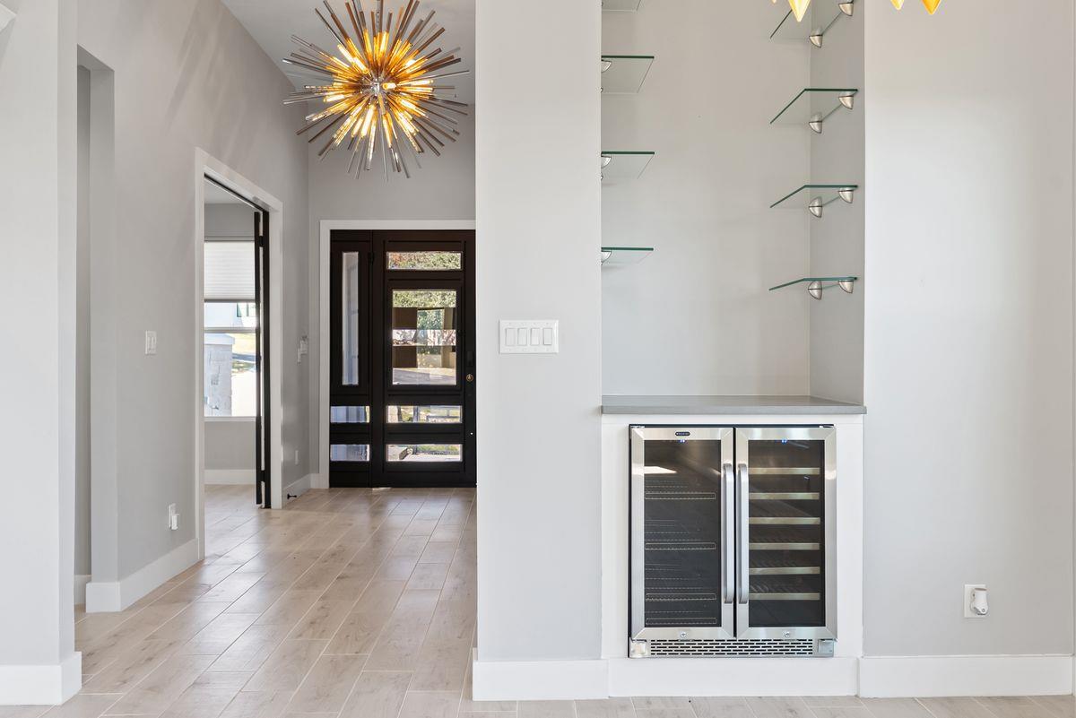 105 Golden Eagle Horseshoe Bay TX 78657