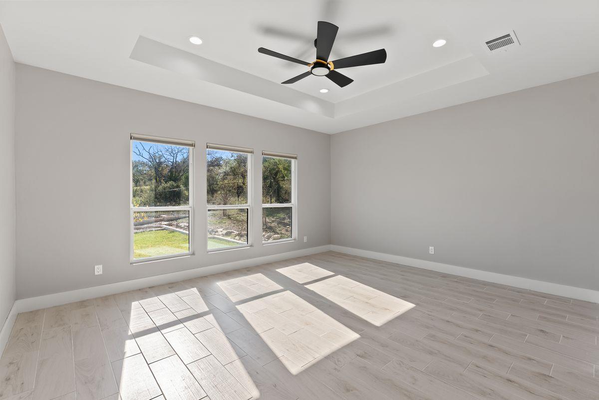 105 Golden Eagle Horseshoe Bay TX 78657