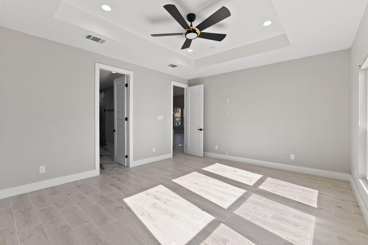 105 Golden Eagle Horseshoe Bay TX 78657