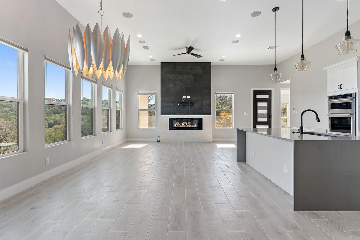 105 Golden Eagle Horseshoe Bay TX 78657