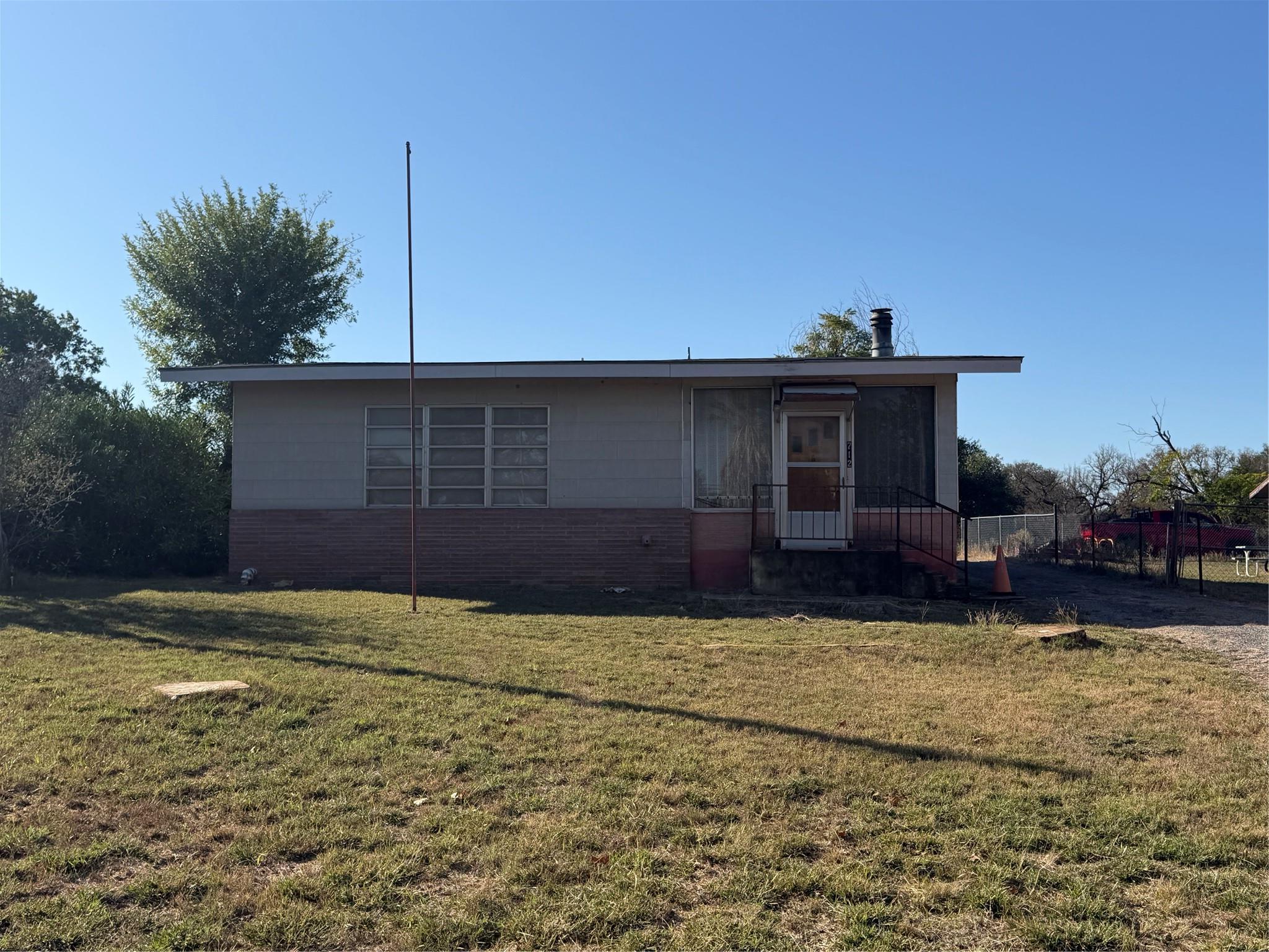 712 Sandy Mountain Drive Llano TX 78643