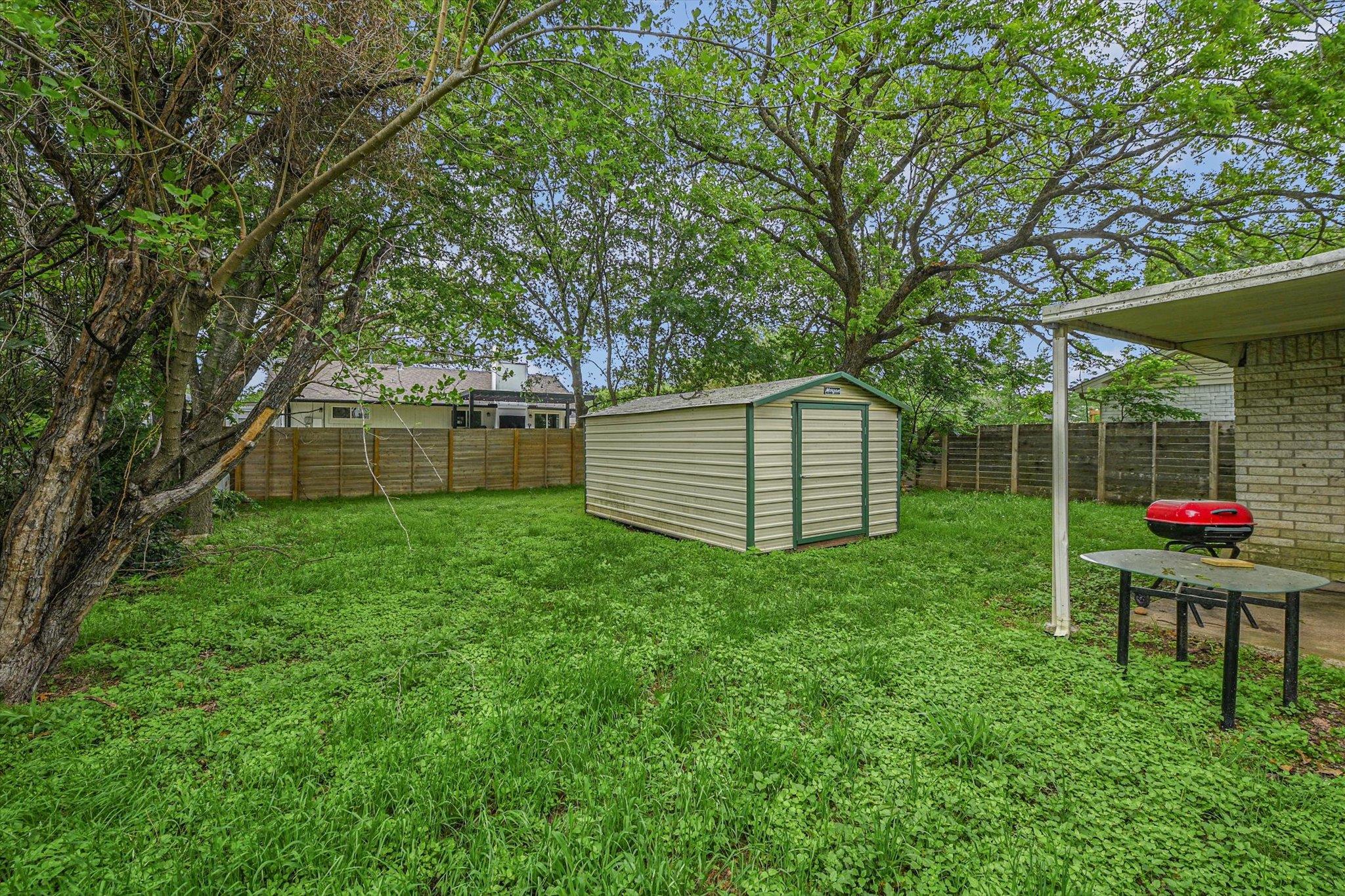 1637 Chippeway Lane Austin TX 78745