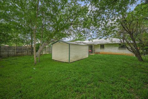 1637 Chippeway Lane Austin TX 78745