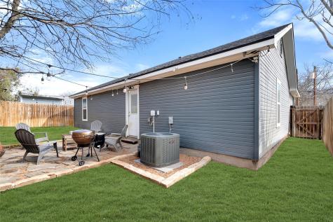 602 S Pierce Street Burnet TX 78611
