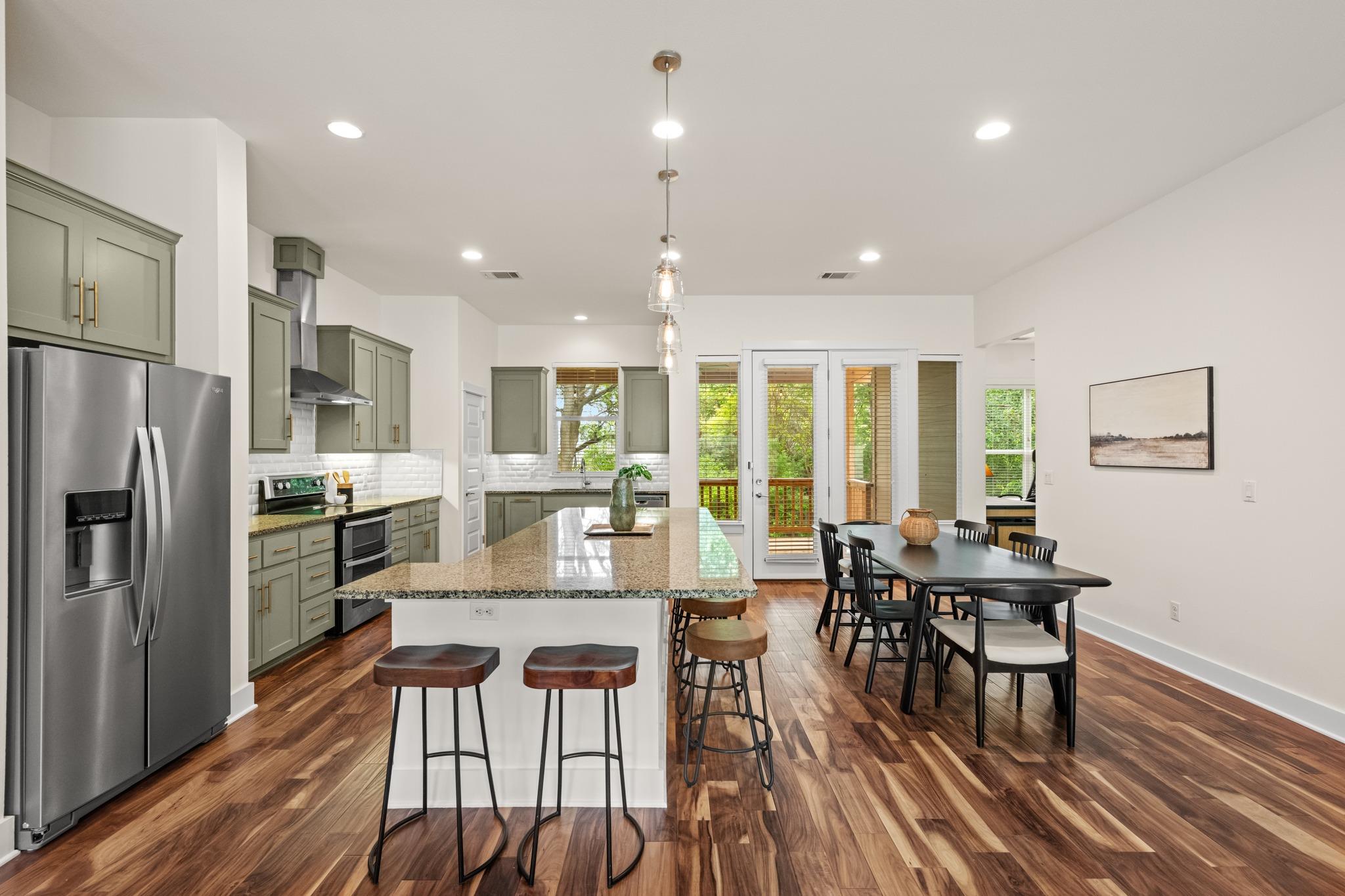 2402 Bahama Road Austin TX 78733
