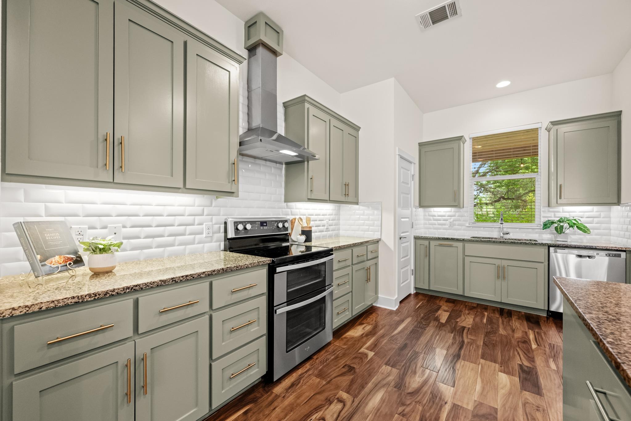 2402 Bahama Road Austin TX 78733
