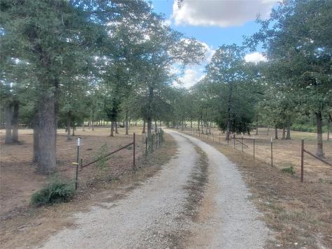 4319 County Road 455 Thorndale TX 76577