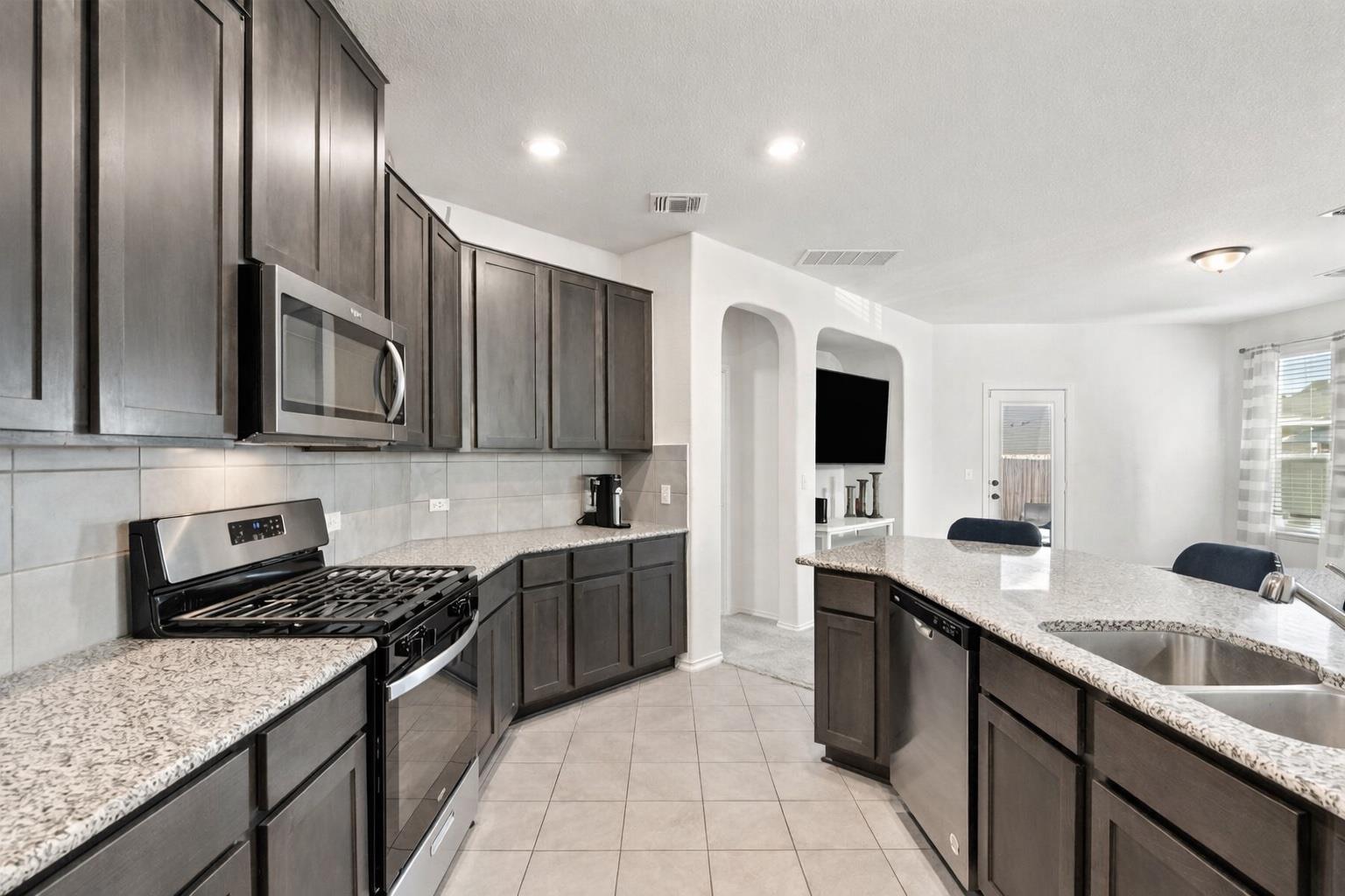 218 Summit Drive Lockhart TX 78644