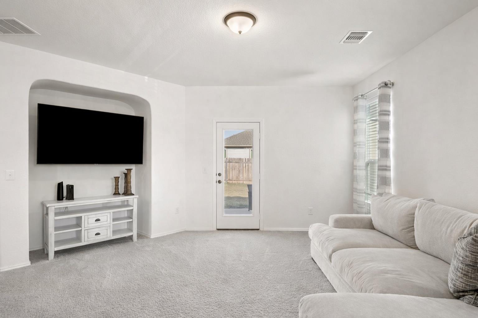 218 Summit Drive Lockhart TX 78644