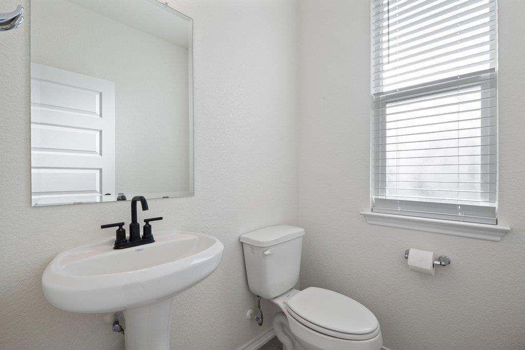 218 Summit Drive Lockhart TX 78644