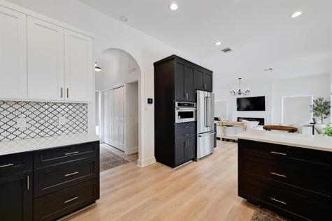 1604 Cliffwood Drive Austin TX 78733
