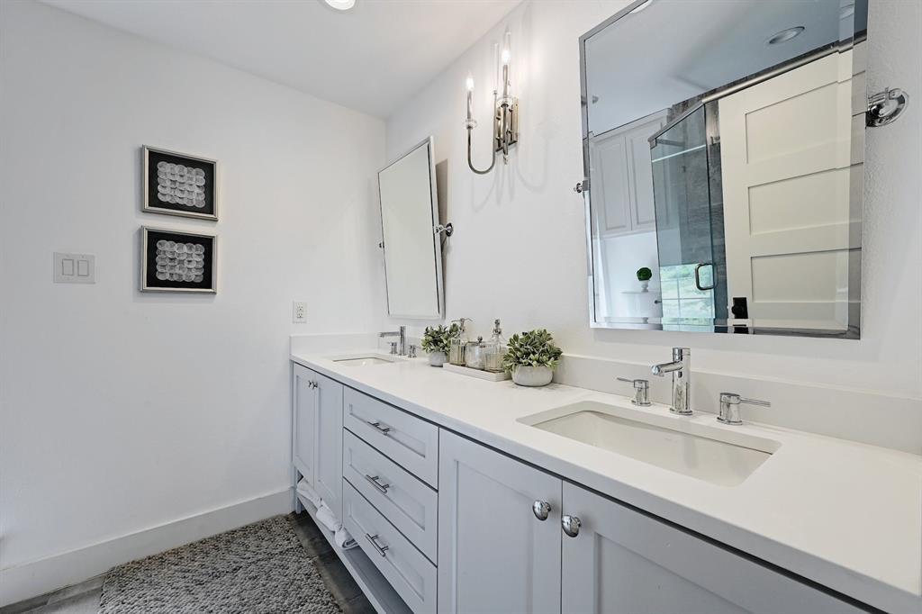 1604 Cliffwood Drive Austin TX 78733