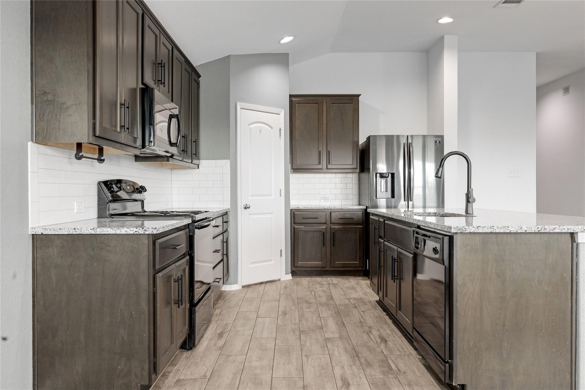 20506 National Drive Lago Vista TX 78645