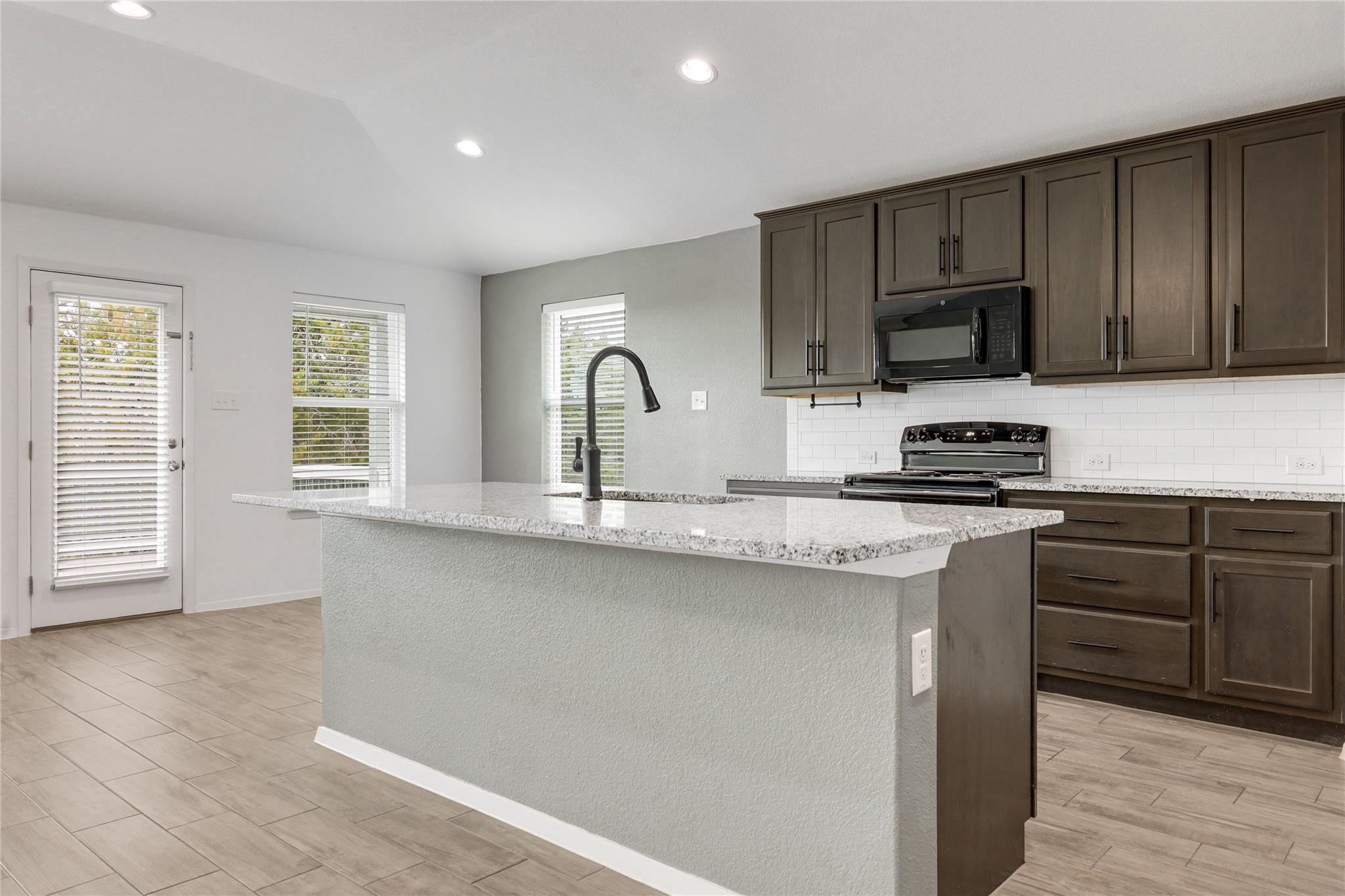 20506 National Drive Lago Vista TX 78645