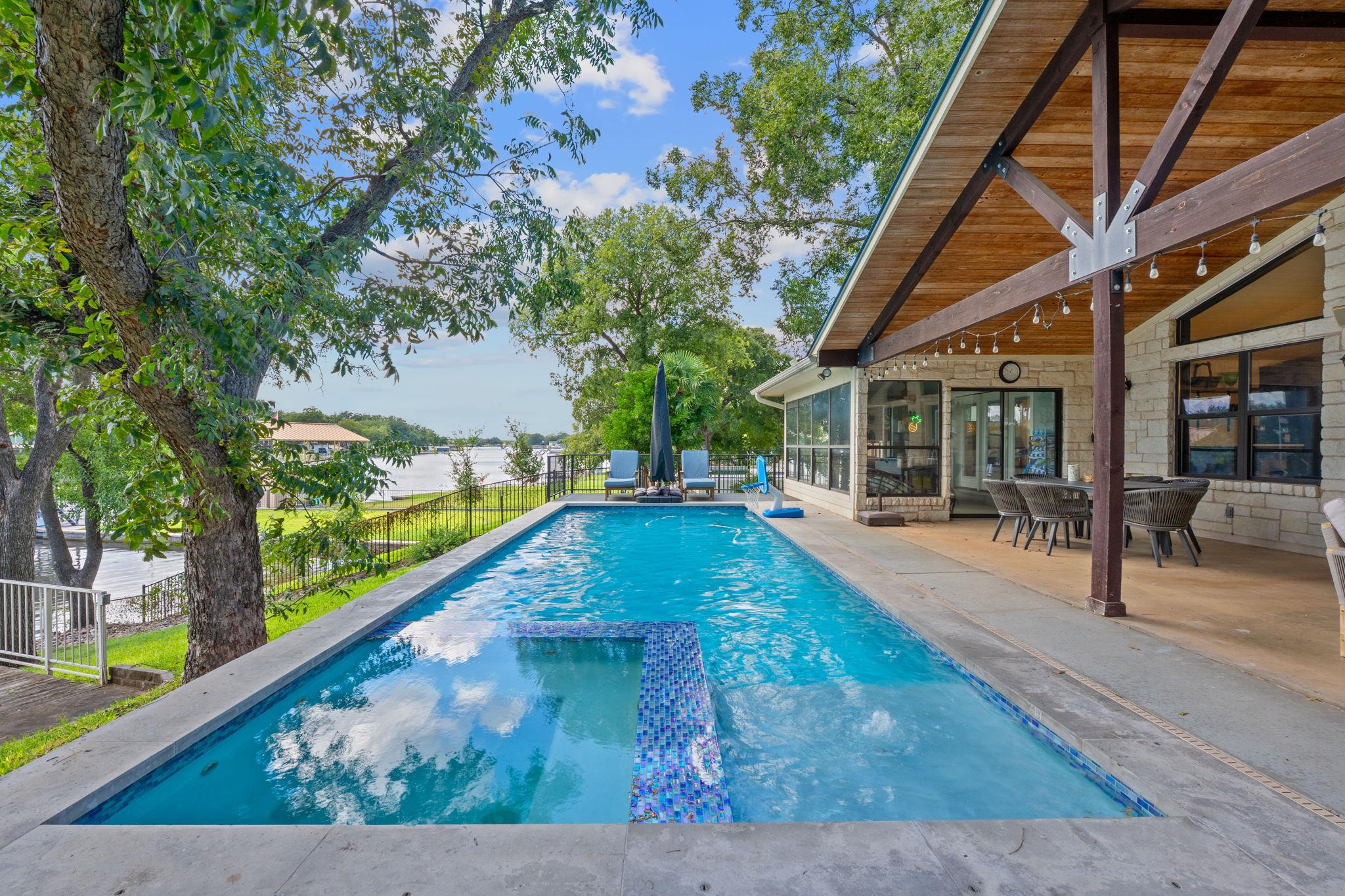 1940 Williams Lakeshore Drive Kingsland TX 78639