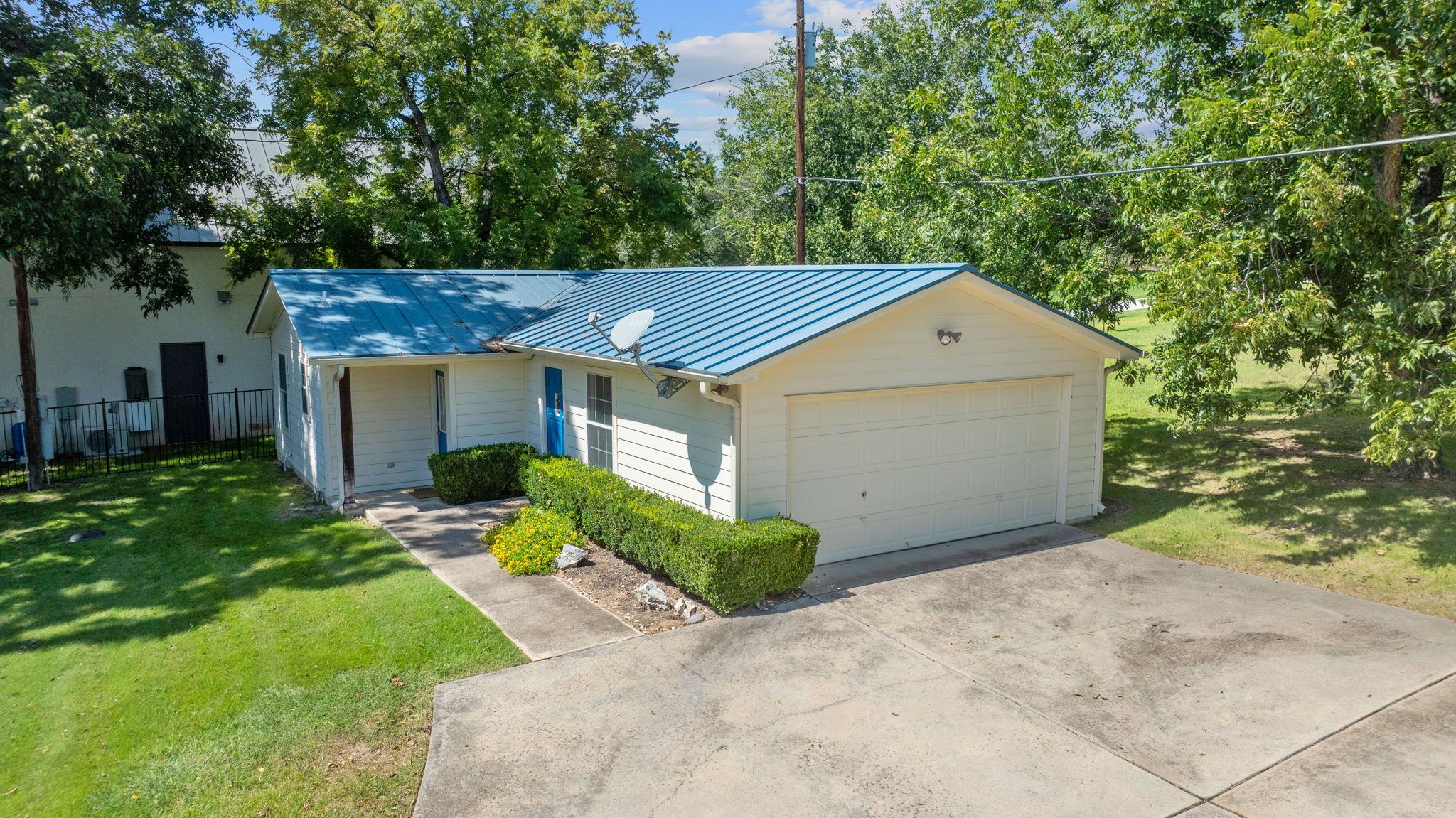 1940 Williams Lakeshore Drive Kingsland TX 78639