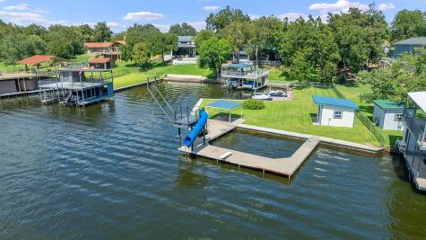 1940 Williams Lakeshore Drive Kingsland TX 78639