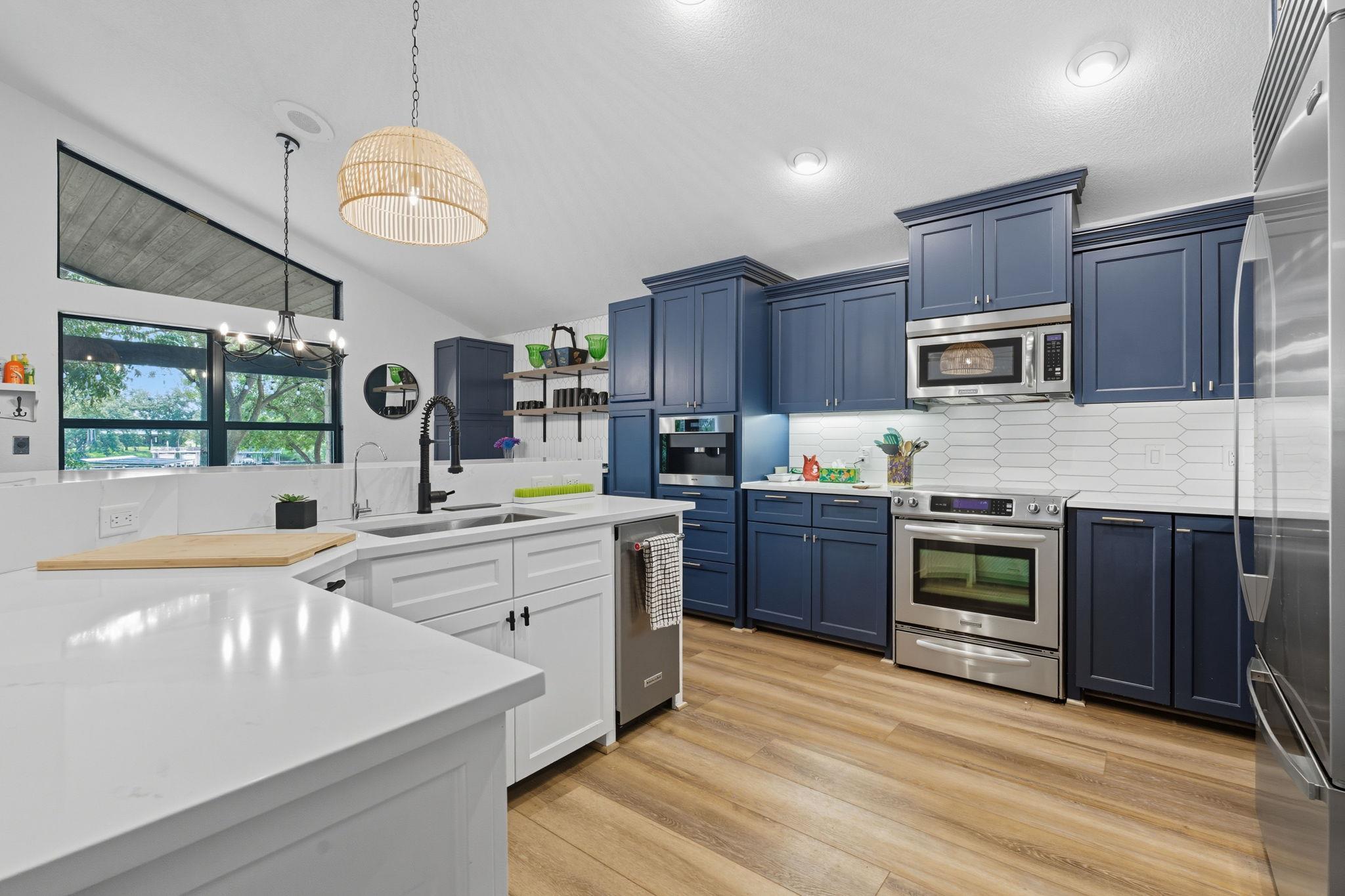 1940 Williams Lakeshore Drive Kingsland TX 78639