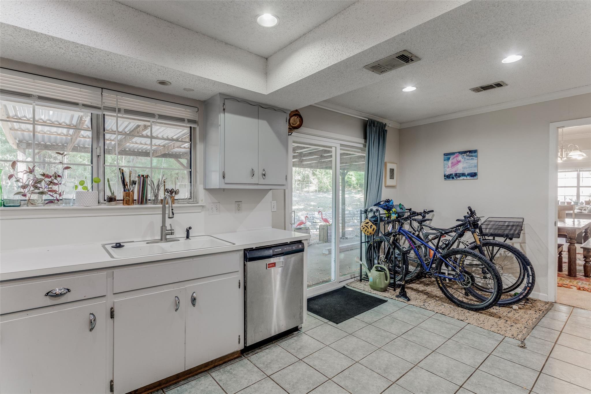 2713 Tether Trail Austin TX 78704