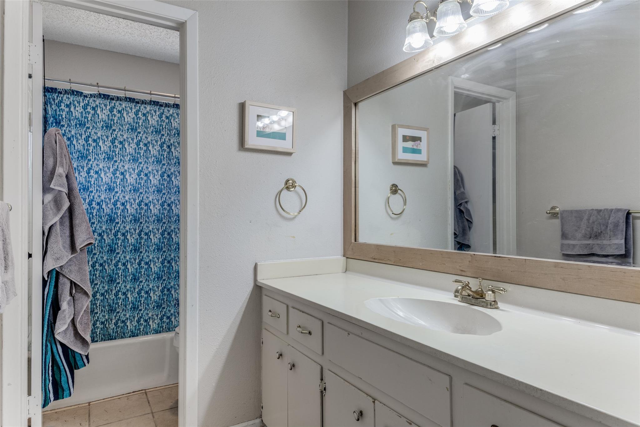 2713 Tether Trail Austin TX 78704
