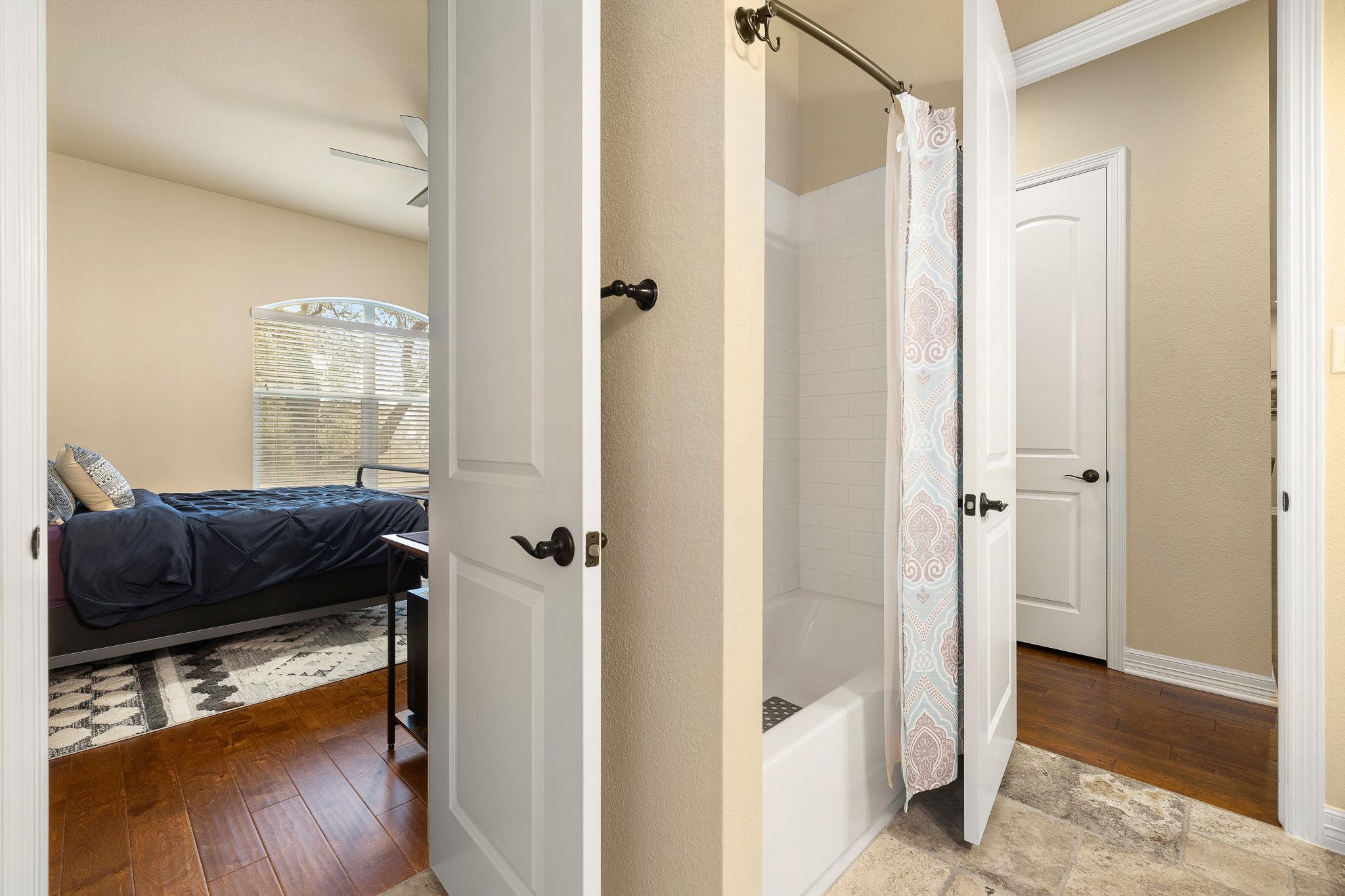 103 Kendall Drive Spicewood TX 78669