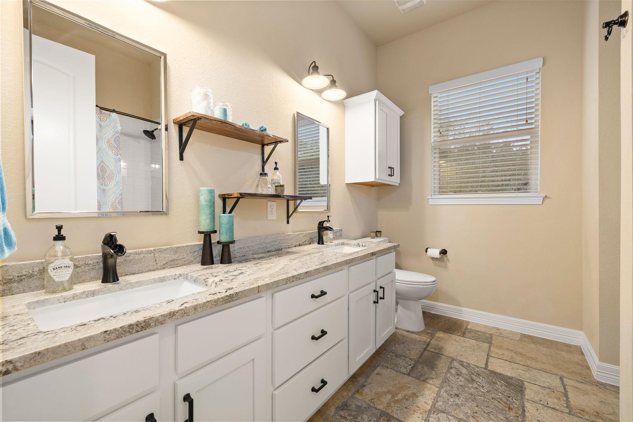 103 Kendall Drive Spicewood TX 78669